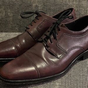 Johnston & Murphy Rich Brown Leather Derbys